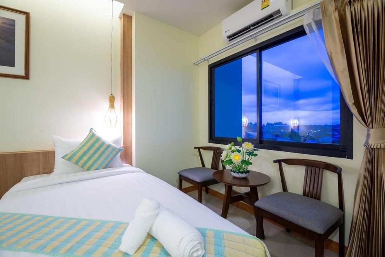 Pura Nakhon Hotel Nakhon Si Thammarat Exterior foto